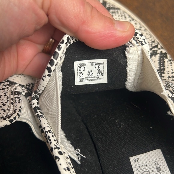 Vans Mule Sf Snake Marshmallow Slip-On Ultracush Size 7.5 Women's - Picture 6 of 7